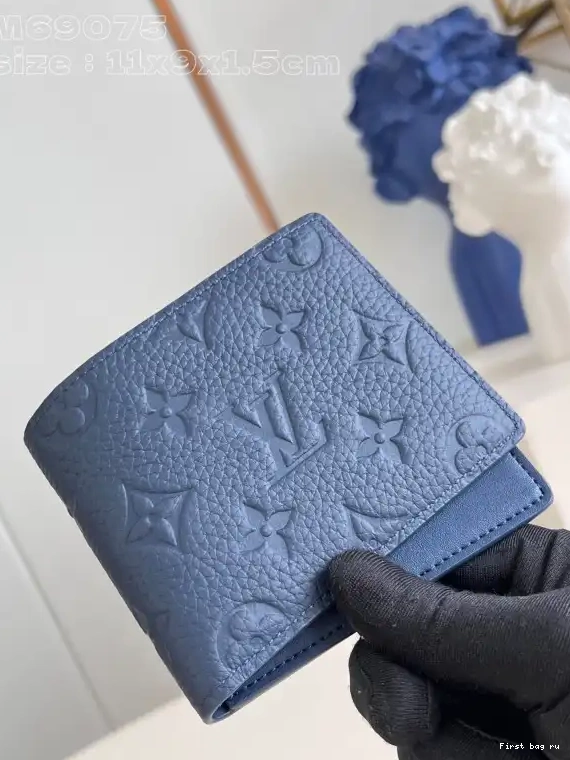 First bag ru WALLET-11*8.5*2CM LOUIS SLENDER VUITTON 0617